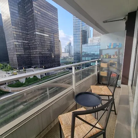 View In La Defense Apartment Puteaux