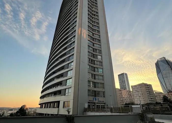 View In La Defense פוטו